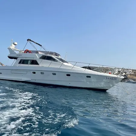 Yacht Experience Πλωτό κατάλυμα *