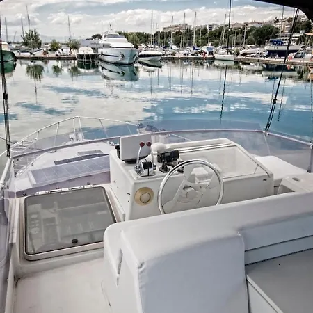Bateau-hôtel Yacht Experience