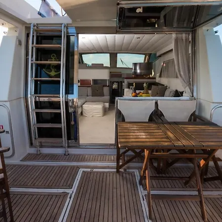Bateau-hôtel Yacht Experience Mykonos Town